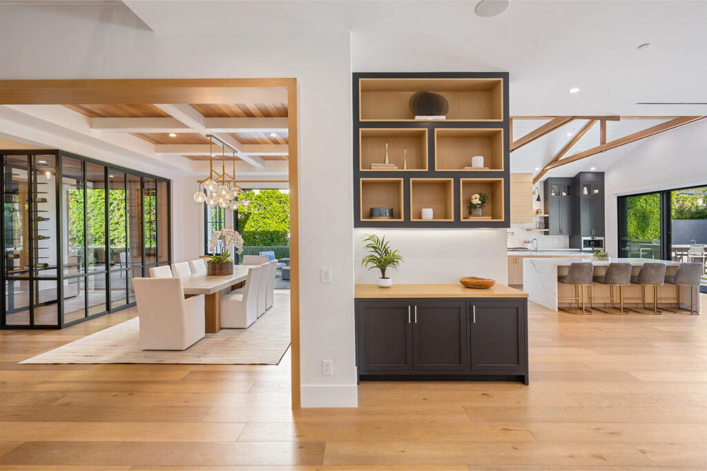 Hardwood vs. Laminate: Which Floor is Right for Your Covina Home? | Nemeth Family Interiors