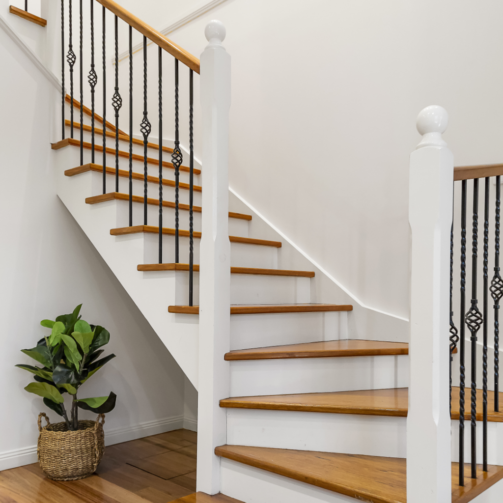Staircase with laminate flooring